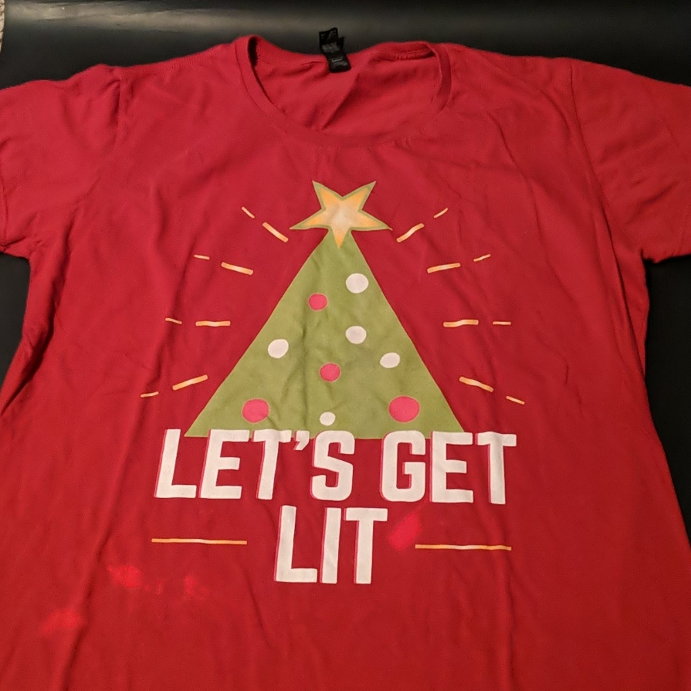 🌟Christmas tshirt 2 for$10